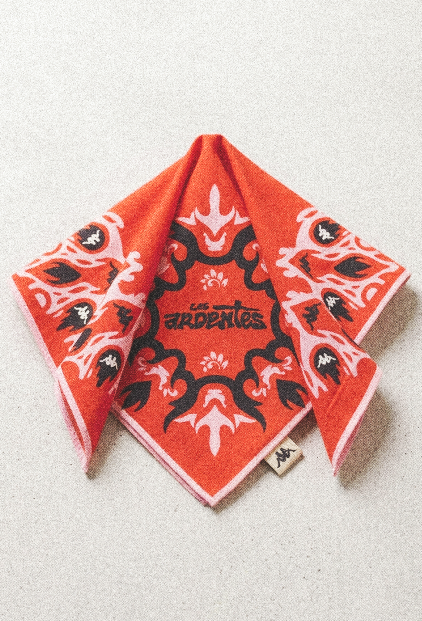 merch--bandana-pop