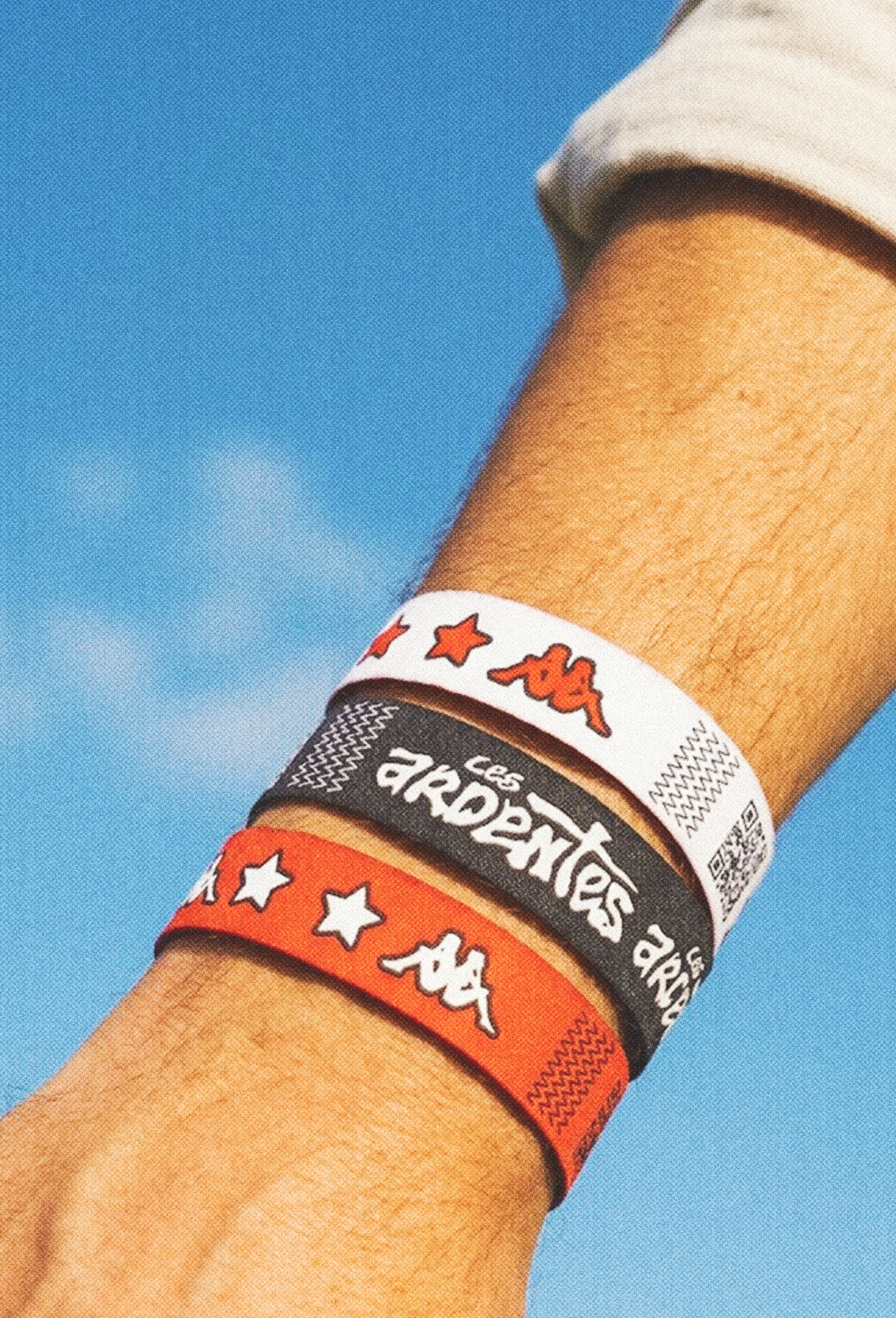 merch--bracelet_festival-pop